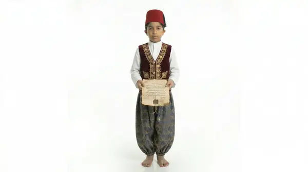 Aladdin Style Scholar